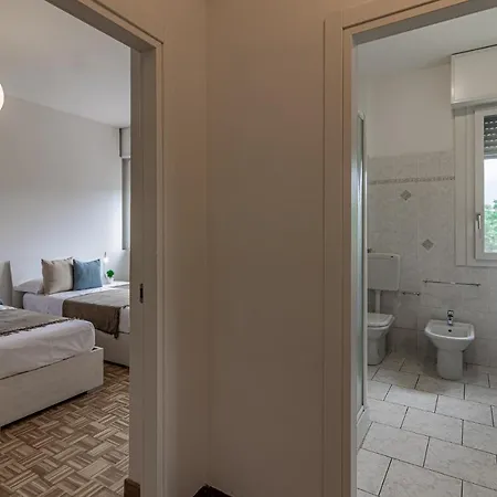 Apartmán Guesthost - Fiera Di Huge X7! *