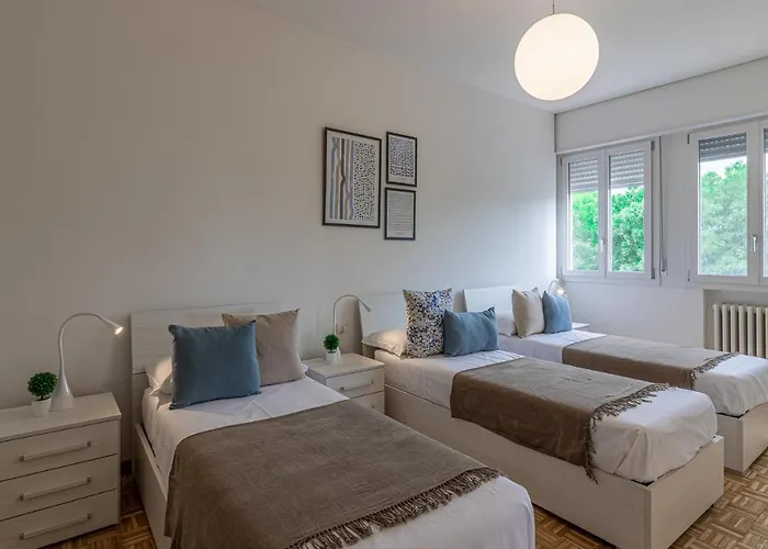 Guesthost - Fiera Di Huge X7!